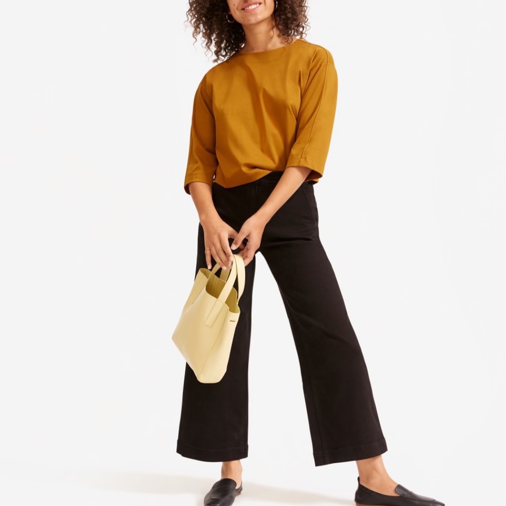 Everlane Wide Leg Crop pant in black